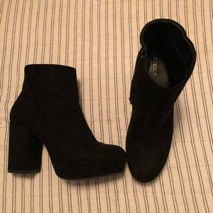 Ankle booties